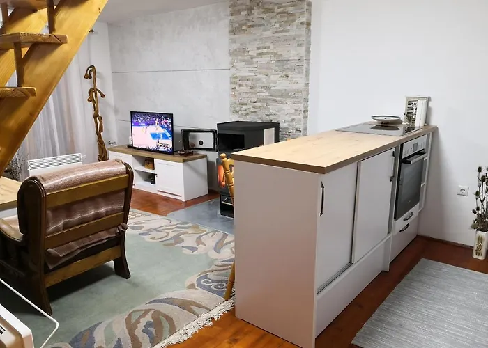 Nyaraló Vikendica Ajla